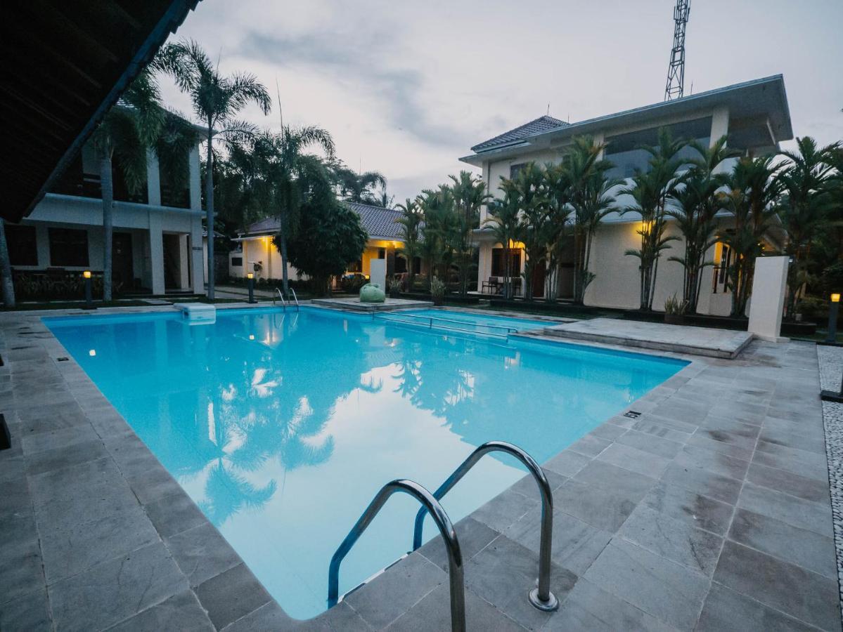 Sunrise Resort Batukaras Zewnętrze zdjęcie