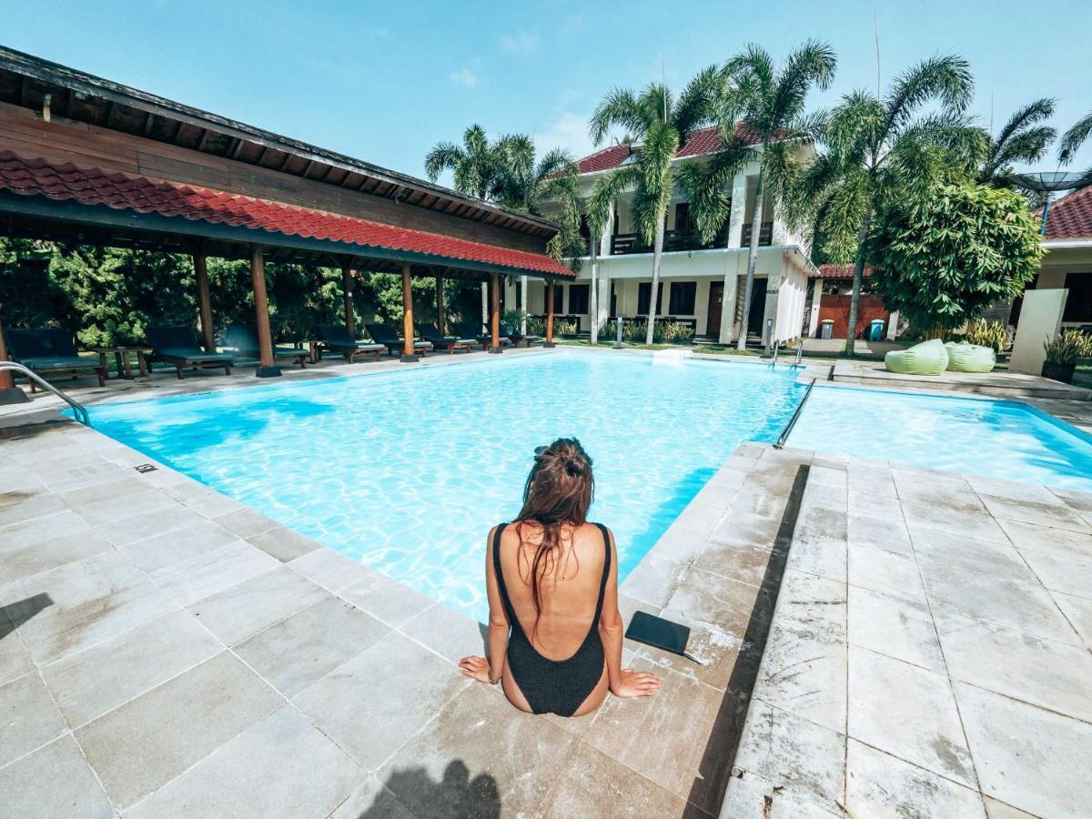 Sunrise Resort Batukaras Zewnętrze zdjęcie