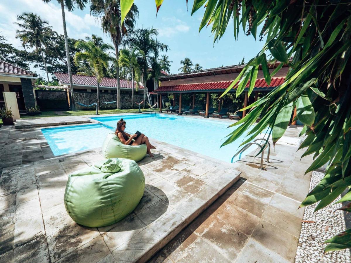 Sunrise Resort Batukaras Zewnętrze zdjęcie