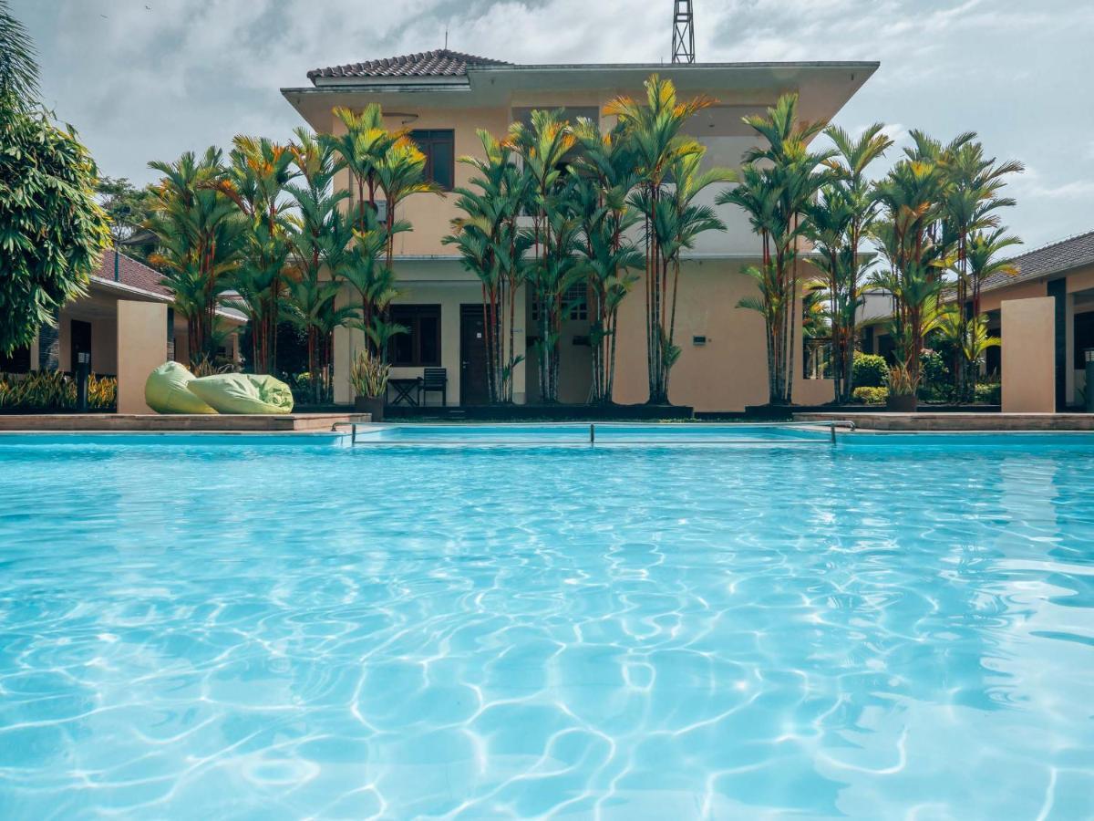 Sunrise Resort Batukaras Zewnętrze zdjęcie