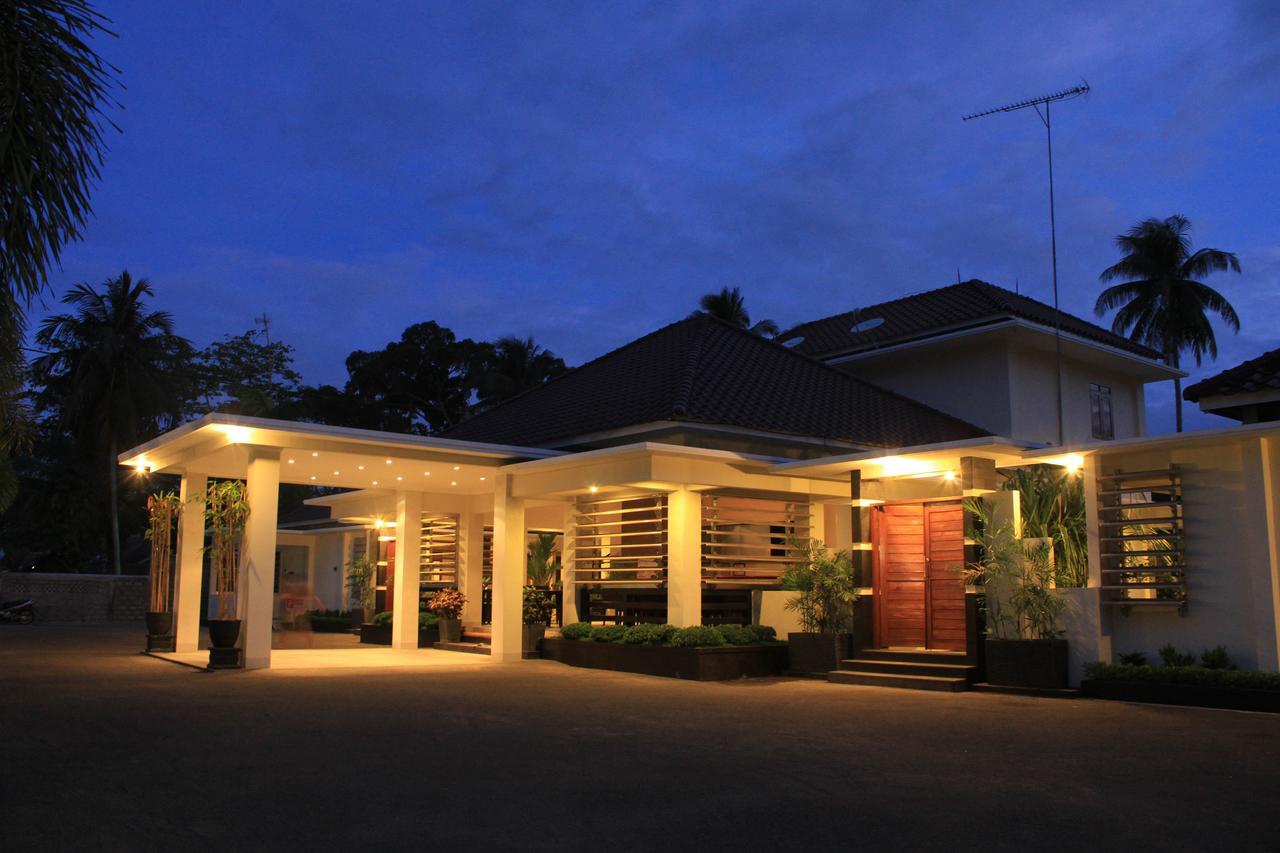 Sunrise Resort Batukaras Zewnętrze zdjęcie