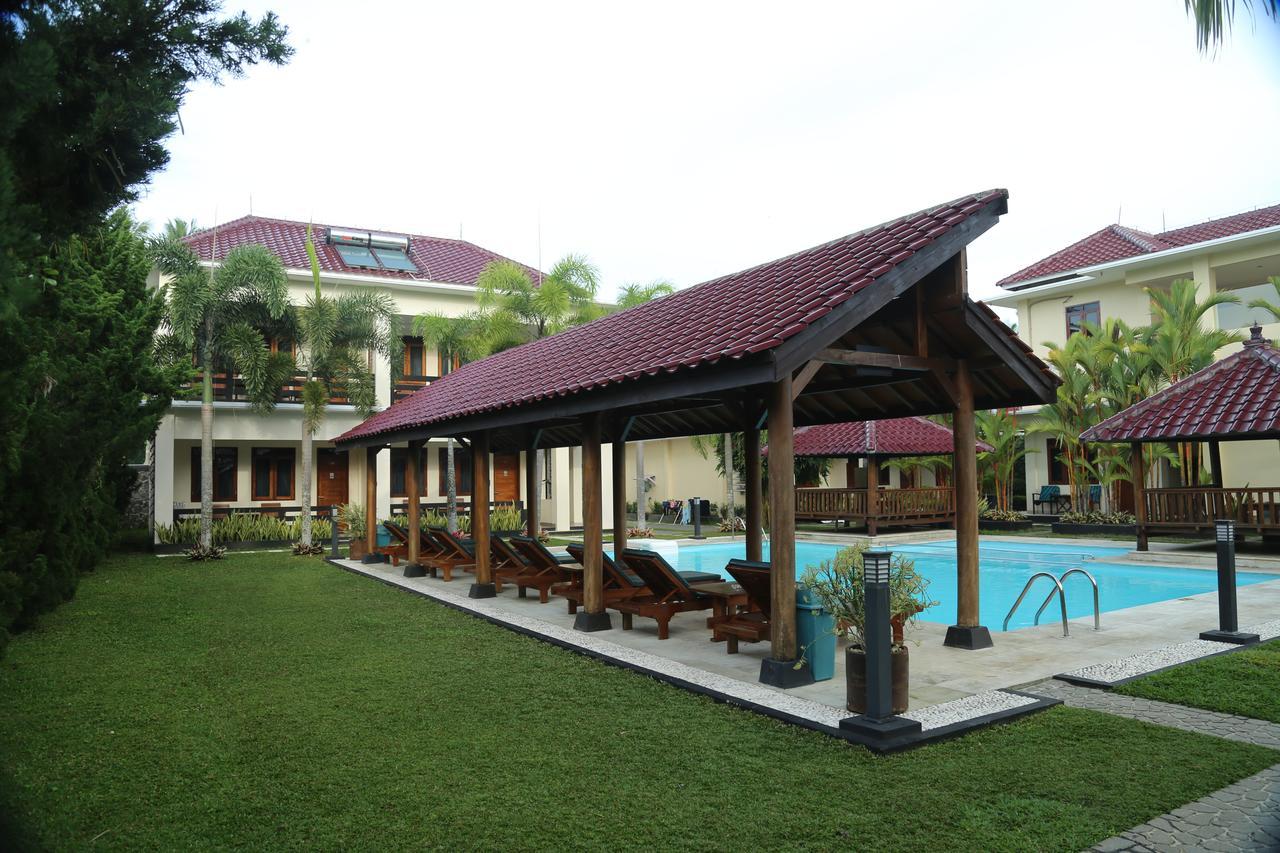 Sunrise Resort Batukaras Zewnętrze zdjęcie